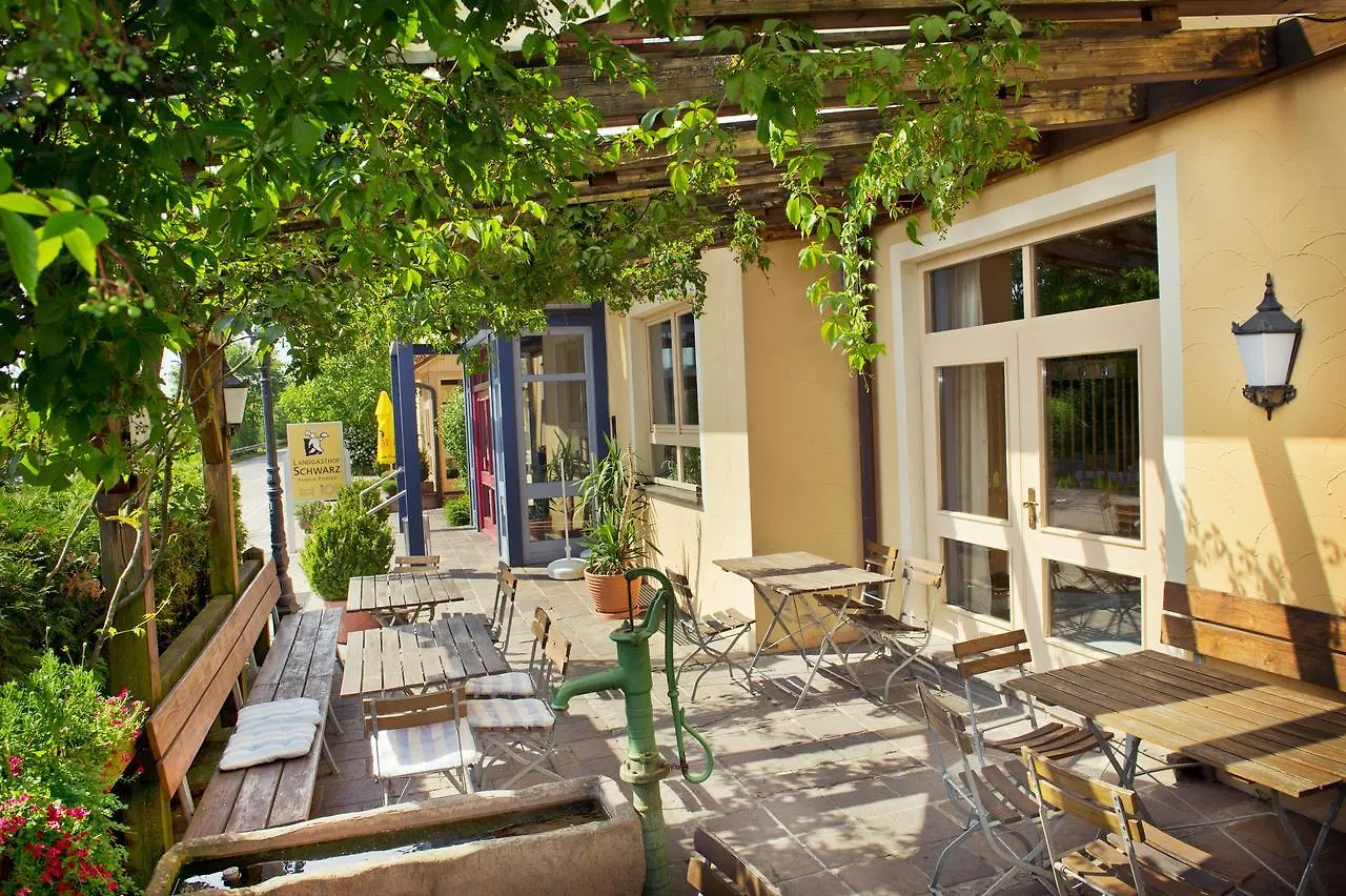 Landgasthof Schwarz Windsbach 2*,  Germany